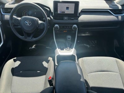 2025 Toyota RAV4 XLE AWD