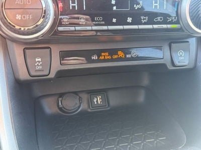 2025 Toyota RAV4 XLE AWD