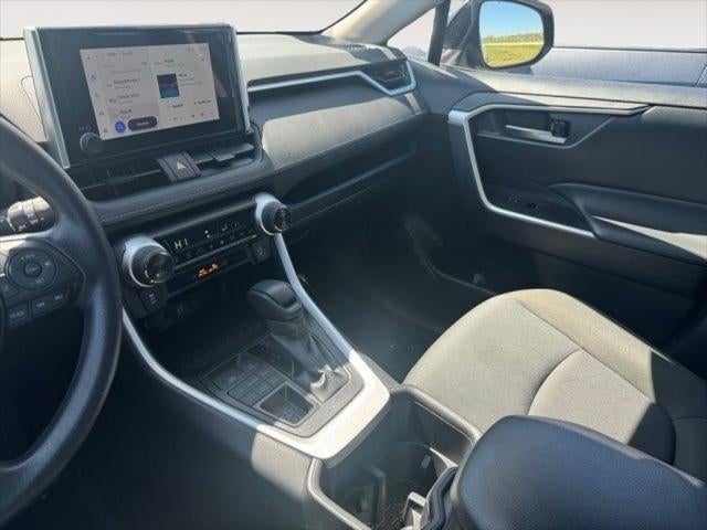 2025 Toyota RAV4 XLE AWD