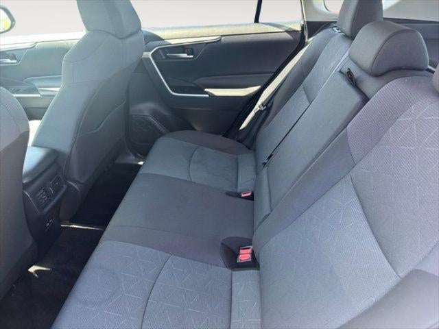2025 Toyota RAV4 XLE AWD