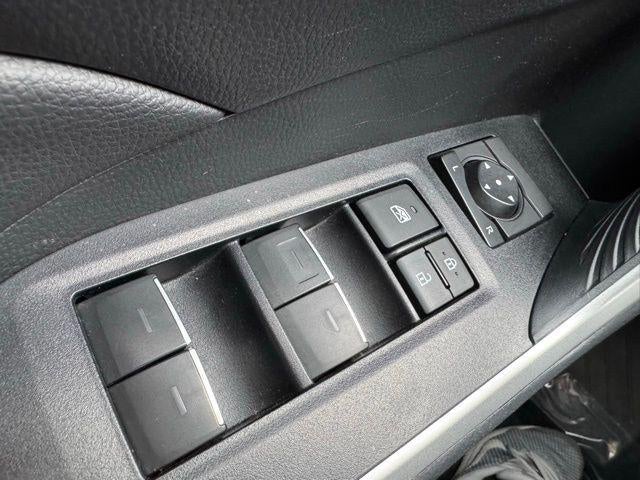 2025 Toyota RAV4 XLE AWD