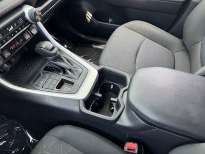 2022 Toyota RAV4 XLE AWD