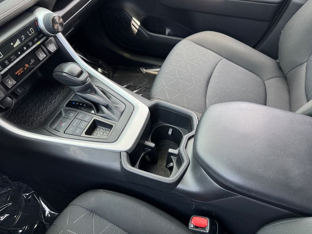 2022 Toyota RAV4 XLE AWD