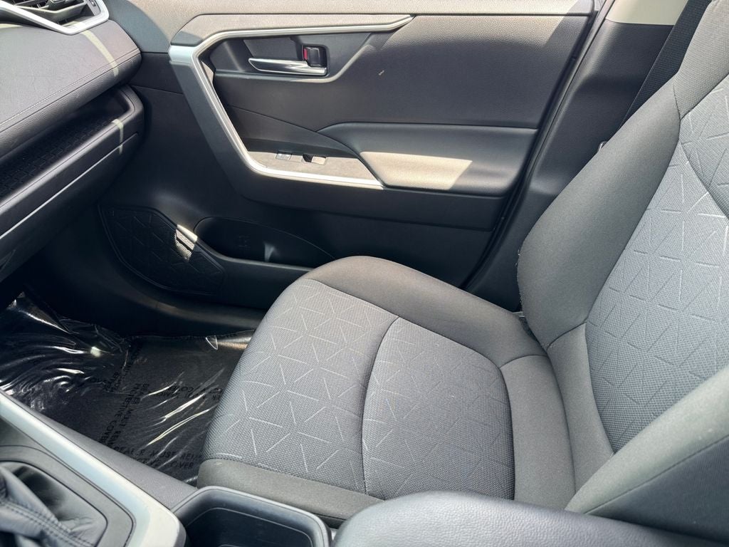 2022 Toyota RAV4 XLE AWD