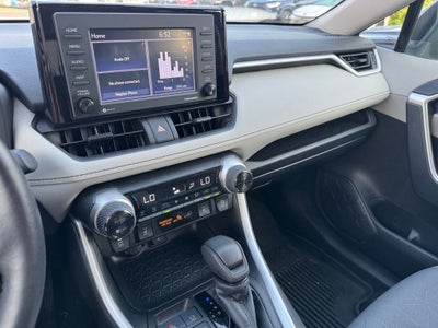 2022 Toyota RAV4 XLE AWD