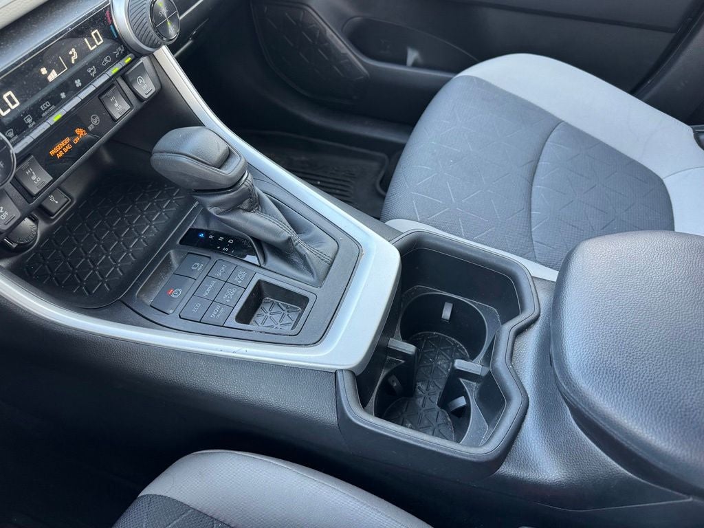 2022 Toyota RAV4 XLE AWD