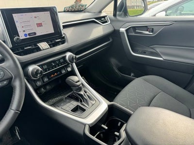 2023 Toyota RAV4 XLE AWD