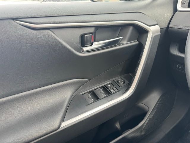 2023 Toyota RAV4 XLE AWD