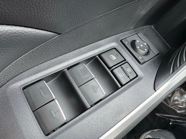 2023 Toyota RAV4 XLE AWD