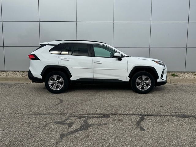 2023 Toyota RAV4 XLE AWD