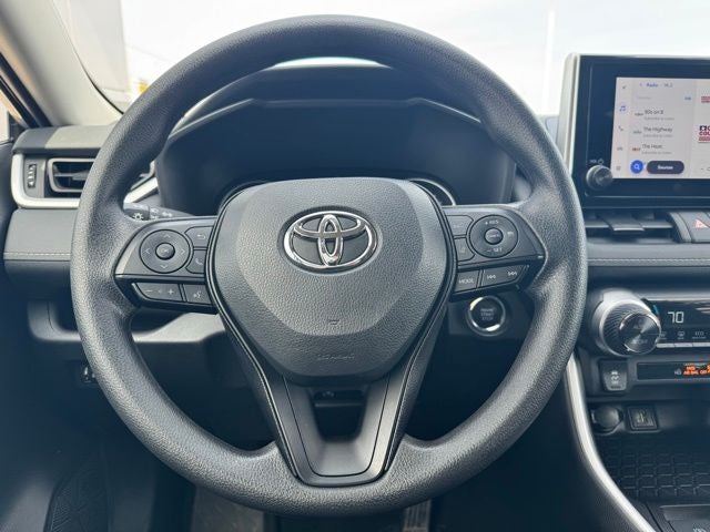 2025 Toyota RAV4 XLE AWD