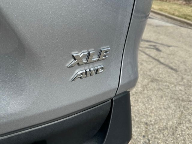 2025 Toyota RAV4 XLE AWD