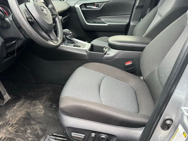 2025 Toyota RAV4 XLE AWD