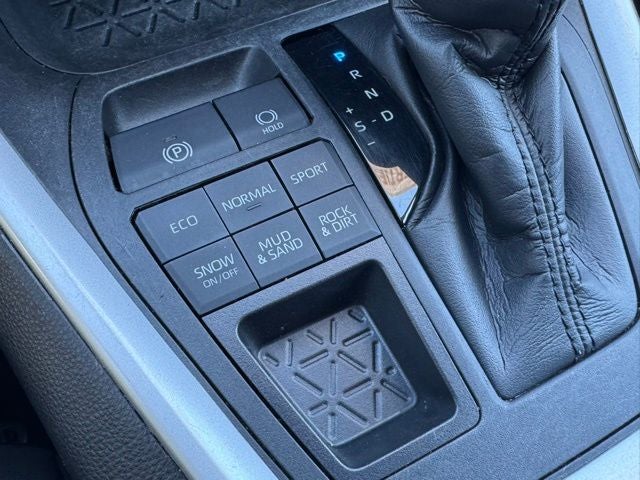 2021 Toyota RAV4 XLE AWD