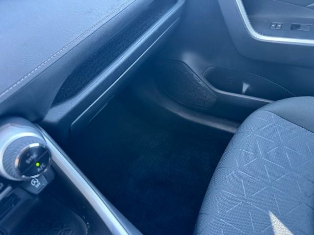 2021 Toyota RAV4 XLE AWD