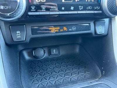 2021 Toyota RAV4 XLE AWD