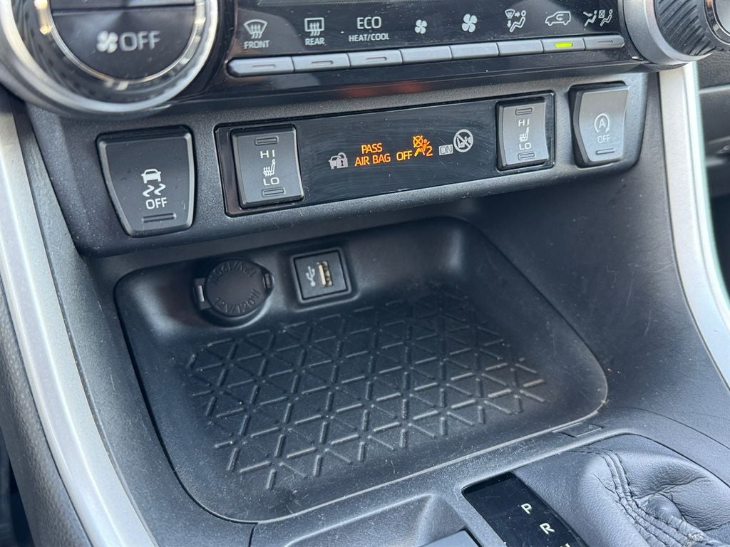 2023 Toyota RAV4 XLE AWD