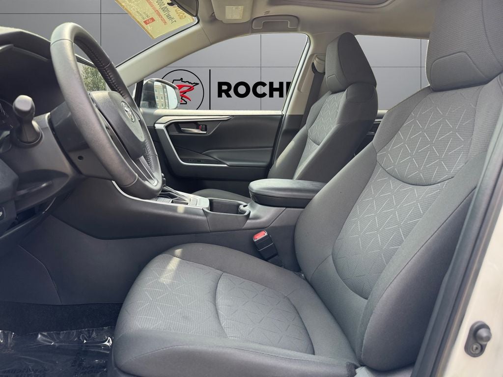 2024 Toyota RAV4 XLE AWD