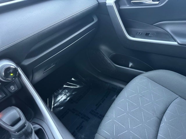 2024 Toyota RAV4 XLE AWD