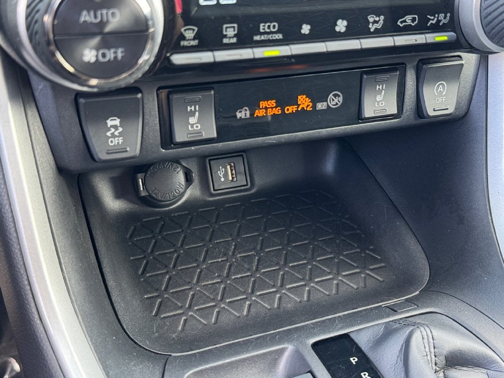 2023 Toyota RAV4 XLE AWD