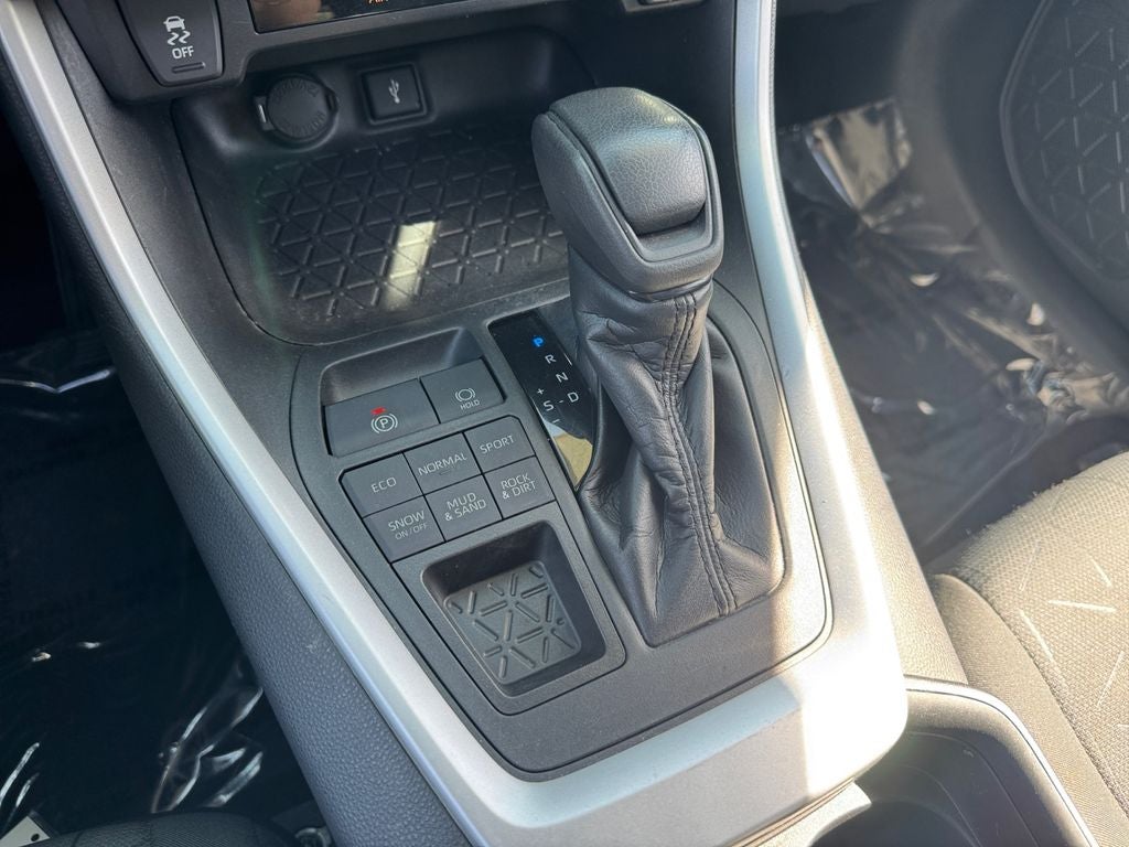 2020 Toyota RAV4 XLE AWD