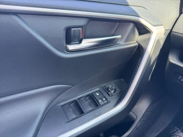 2020 Toyota RAV4 XLE AWD