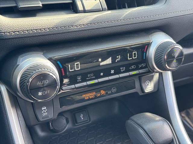 2020 Toyota RAV4 XLE AWD