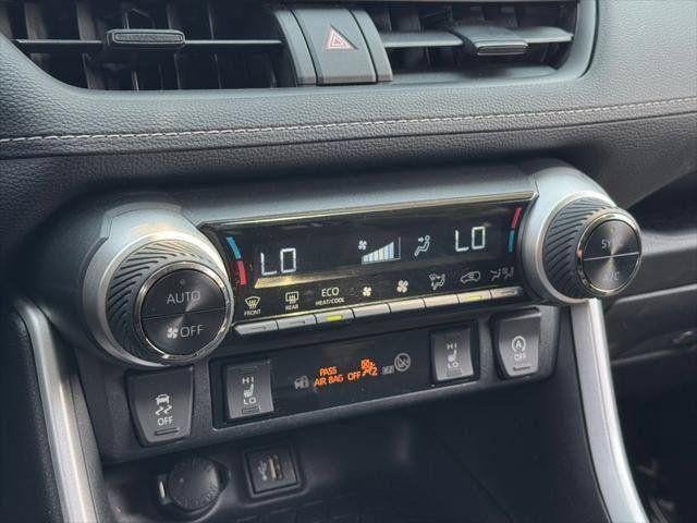 2024 Toyota RAV4 XLE AWD