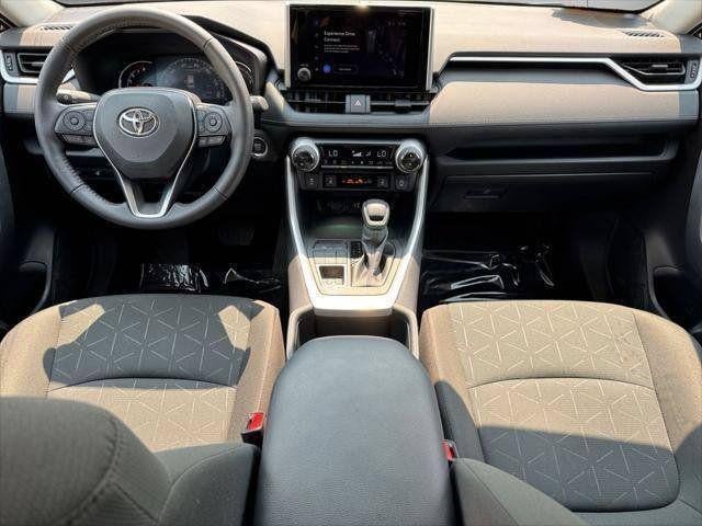 2024 Toyota RAV4 XLE AWD