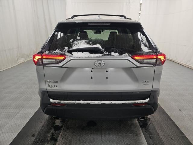 2024 Toyota RAV4 XLE AWD