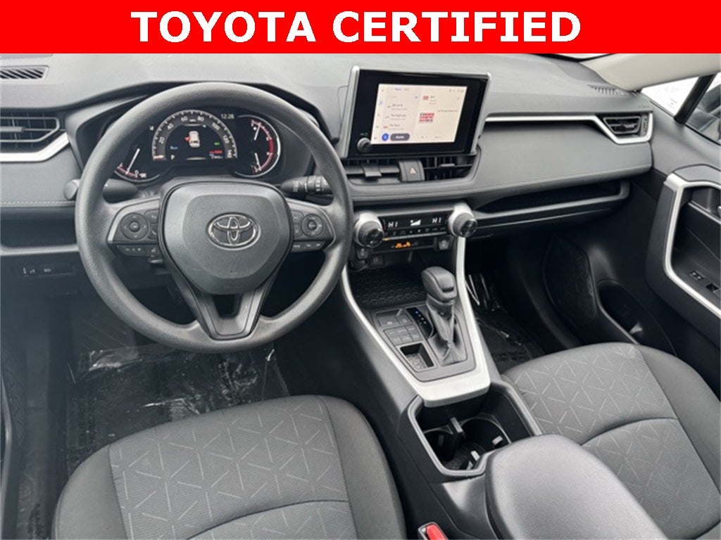 2025 Toyota RAV4 XLE AWD