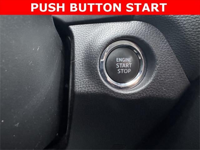 2025 Toyota RAV4 XLE AWD