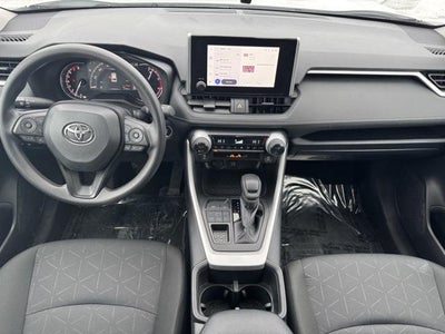 2025 Toyota RAV4 XLE AWD