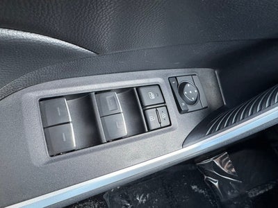 2025 Toyota RAV4 XLE AWD