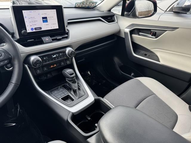 2025 Toyota RAV4 XLE AWD