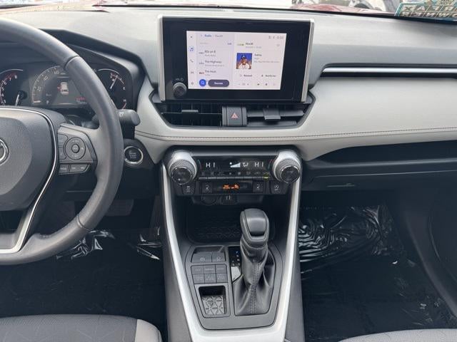 2025 Toyota RAV4 XLE AWD