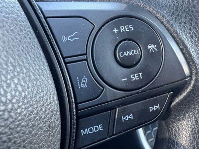 2025 Toyota RAV4 XLE AWD