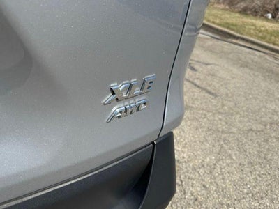 2025 Toyota RAV4 XLE AWD
