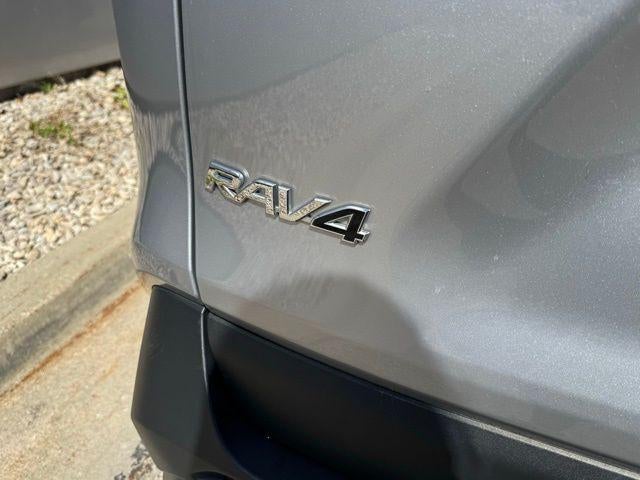 2025 Toyota RAV4 XLE AWD