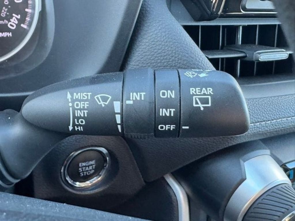 2022 Toyota RAV4 XLE AWD