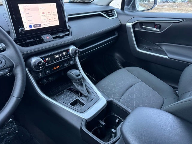 2023 Toyota RAV4 XLE AWD