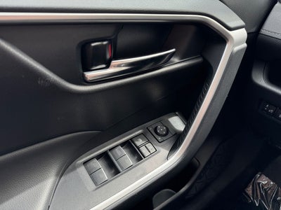 2024 Toyota RAV4 XLE AWD