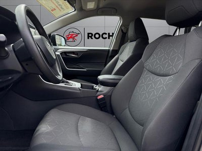 2024 Toyota RAV4 XLE AWD
