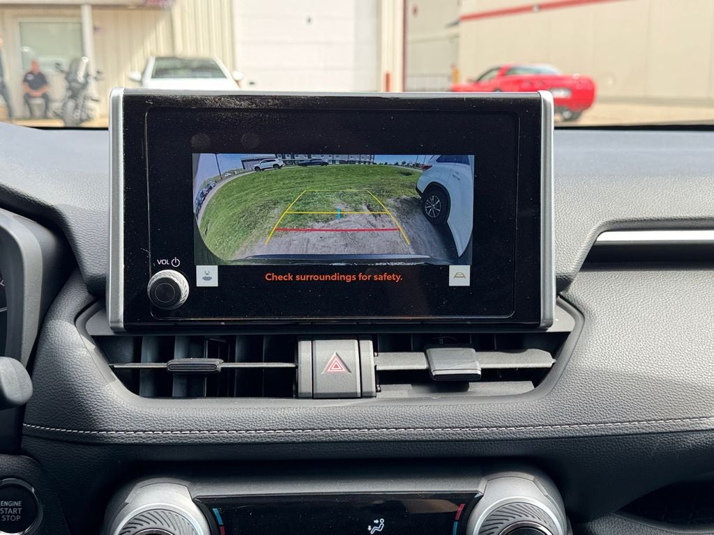 2024 Toyota RAV4 XLE AWD
