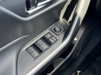 2025 Toyota RAV4 XLE AWD