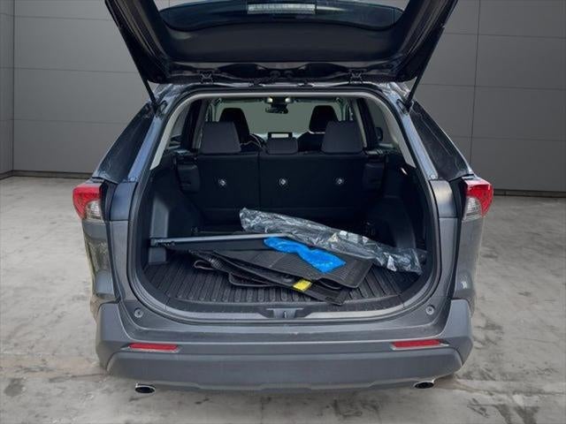 2025 Toyota RAV4 XLE AWD