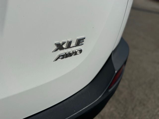 2015 Toyota RAV4 XLE AWD