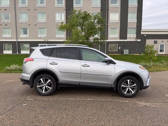 2017 Toyota RAV4 XLE AWD