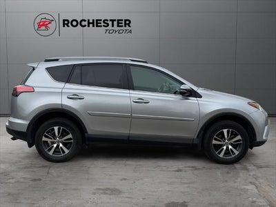 2017 Toyota RAV4 XLE AWD