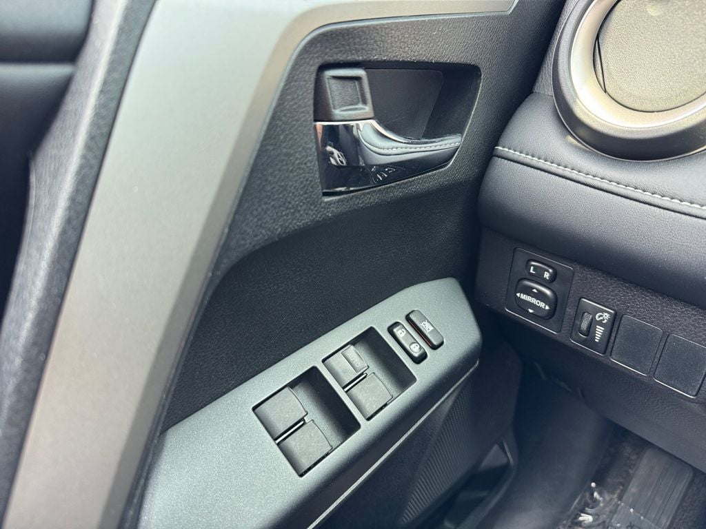 2016 Toyota RAV4 XLE AWD